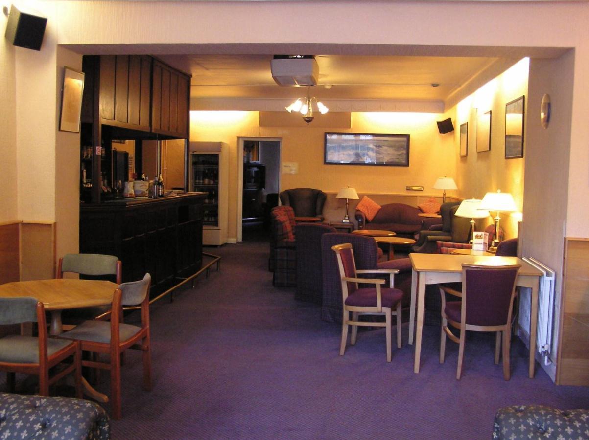 Cadogan Hotel Newmarket  Buitenkant foto