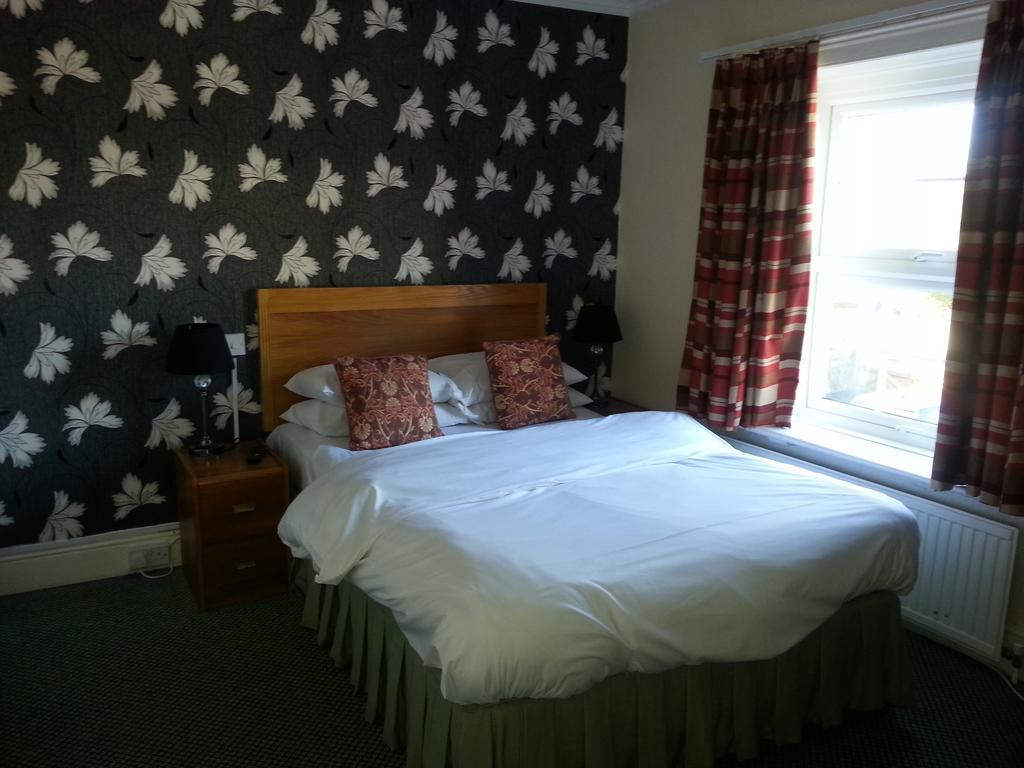 Cadogan Hotel Newmarket  Buitenkant foto